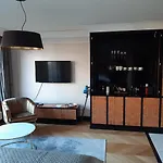 KR47 Kossak Residence